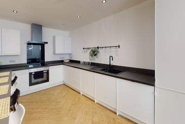 5 bed house, Harvey House, West End, Lincoln, LN11TE - Image 1