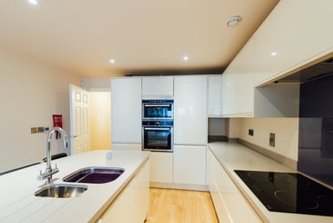 4 bed house, Burton Road, West End, Lincoln, LN13JZ - Image 1