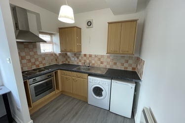 1 bed house, Market Street, City Centre, Loughborough, LE113ER - Image 5