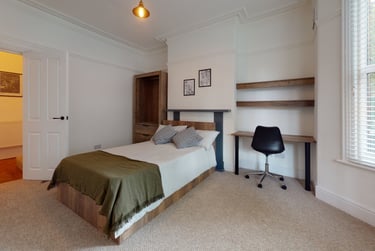 6 bed house, Hewson Road, West End, Lincoln, LN11RX - Image 1