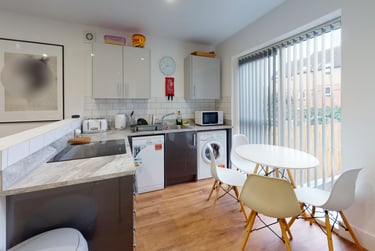 2 bed house, Claude Street, Dunkirk, Nottingham, NG72LG - Image 6