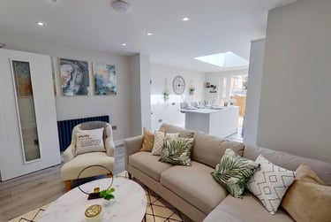 5 bed house, Montpelier Road, Dunkirk, Nottingham, NG72JY - Image 2