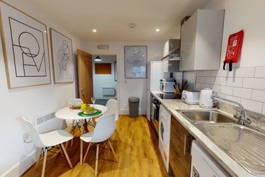 2 bed house, Claude Street, Dunkirk, Nottingham, NG72LG - Image 4