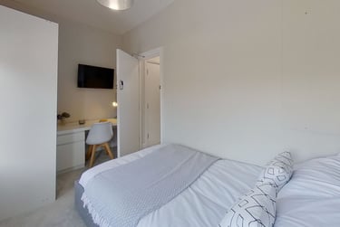 5 bed house, Montpelier Road, Dunkirk, Nottingham, NG72JY - Image 8