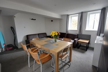 6 bed house, County Durham, Gilesgate, Durham, DH11HY - Image 1