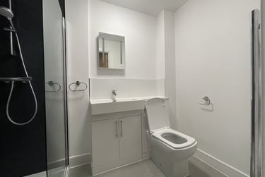 1 bed house, Baxter Gate, City Centre, Loughborough, LE111FT - Image 3