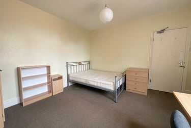 6 bed house, Storer Road, City Centre, Loughborough, LE115EH - Image 4