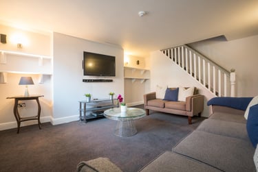 5 bed house, Brudenell View, Hyde Park, Leeds, LS61HG - Image 1