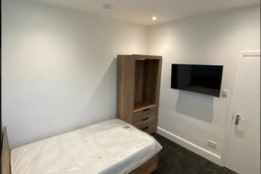 4 bed house, Marshall Street, Newland, Hull, HU53DA - Image 11