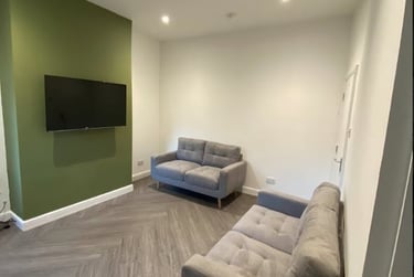 4 bed house, Marshall Street, Newland, Hull, HU53DA - Image 5