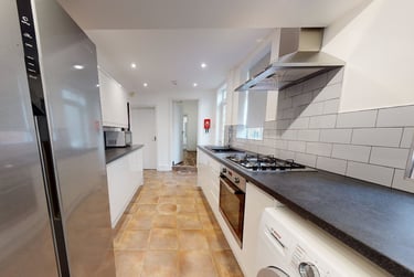 5 bed house, Fearon Street, City Centre, Loughborough, LE115DG - Image 6