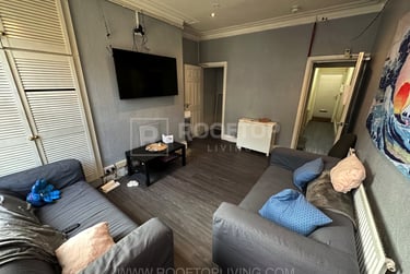 6 bed house, Queens Road, Hyde Park, Leeds, LS61HU - Image 11