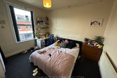 6 bed house, Queens Road, Hyde Park, Leeds, LS61HU - Image 6