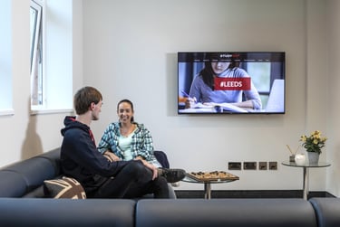 Platinum Plus En-suite Serviced Apartment at Study Inn Brotherton House, Grace Street, Central, Leeds, LS12RP - Image 6