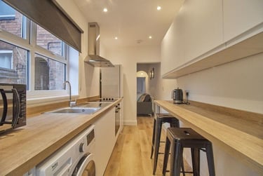 4 bed house, Ullswater Street, City Centre, Leicester, LE27DT - Image 2