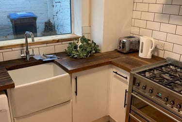 2 bed house, Young Street, Gilesgate, Durham, DH12JU - Image 1