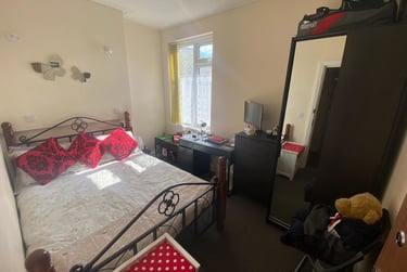 2 bed house, East Park Road, Highfields, Leicester, LE55HH - Image 2