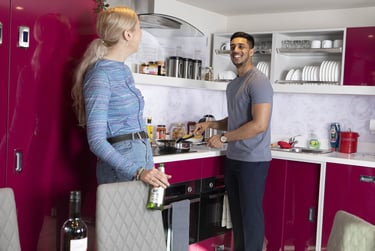 Platinum En-suite Serviced Apartment at Study Inn Reynard House, Welford Road, Central, Leicester, LE27AD - Image 2