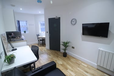 1 bed house, Duke Street, Highfields, Leicester, LE16WA - Image 1