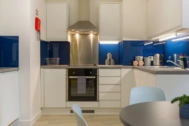 6 Bed Cluster En-suite at Medici, 1 Hockley, City Centre, Nottingham, NG11FH - Image 4