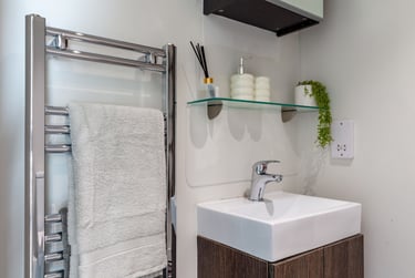 Gold Studio at Redvers Tower, Union Street, City Centre, Sheffield, S12FU - Image 5