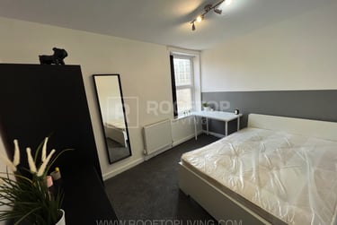 4 bed house, Woodhouse Lane, Woodhouse, Leeds, LS29DX - Image 4