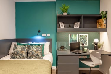 Deluxe Ensuite - Image 3