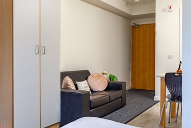 Studio at Leighton Hall, Leighton Street, City Centre, Preston, PR18RH - Image 2