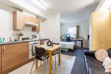 Studio at Leighton Hall, Leighton Street, City Centre, Preston, PR18RH - Image 3