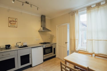 3 bed house, Vernon Street, St Catherines, Lincoln, LN57QR - Image 2