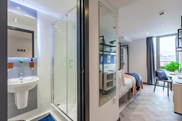 Silver Club at Limelight, 48 Islington, Liverpool John Moores University, Liverpool, L38LH - Image 3