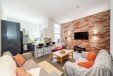 5 bed house, Tithebarn Street, City Centre, Liverpool, L22DT - Image 1