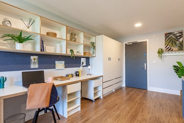 Luxury Studio - Image 5