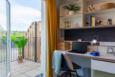 Superior Studio Terrace - Image 3