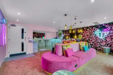 Smart Apartment at Iconinc, The Glassworks, Cardigan Road, Burley, Leeds, LS61LF - Image 25