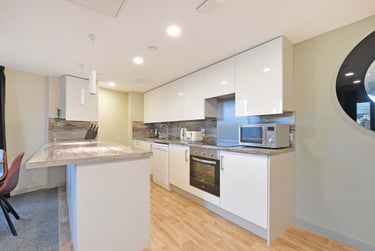 Platinum En-suite at LIV Student Sheffield, 131 Ecclesall Road, City Centre, Sheffield, S118HY - Image 34