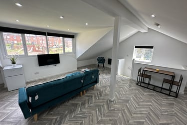 1 bed house, Queens Road, Hyde Park, Leeds, LS61HU - Image 2