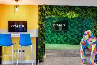 Elegance Apartment at Iconinc, The Edge, Westfield Road, Burley, Leeds, LS31DH - Image 16