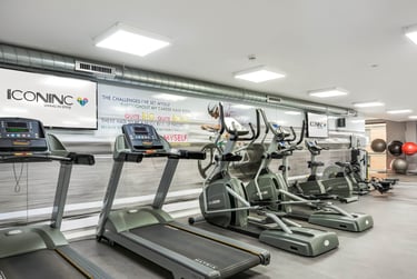 Grande Apartment at Iconinc, The Edge, Westfield Road, Burley, Leeds, LS31DH - Image 15