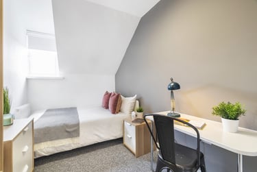 2 bed house, Winstanley Terrace, Hyde Park, Leeds, LS61DS - Image 3