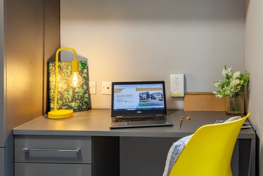 Deluxe Ensuite at Allen Court, 1 Cromwell Range, Fallowfield, Manchester, M146FQ - Image 7