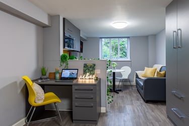 Prestige Studio at Allen Court, 1 Cromwell Range, Fallowfield, Manchester, M146FQ - Image 2