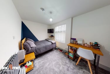 3 bed house, Carlyle Road, City Centre, Birmingham, B169BH - Image 2