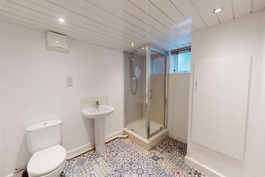 4 bed house, Hyde Terrace, Woodhouse, Leeds, LS29LN - Image 8