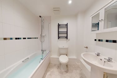 2 bed house, St Ann's Place, Kirkstall, Leeds, LS53LF - Image 7