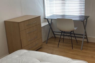 5 bed house, Frederick Street, City Centre, Loughborough, LE113BJ - Image 5