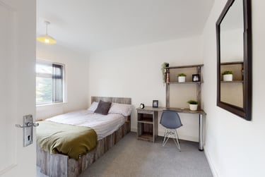 4 bed house, Kirkstone Drive, City Centre, Loughborough, LE113RN - Image 7