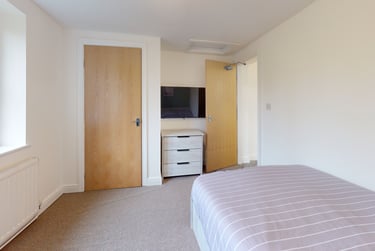 2 bed house, Egerton Road, Fallowfield, Manchester, M146YB - Image 3