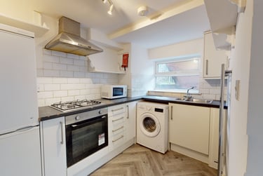 2 bed house, Egerton Road, Fallowfield, Manchester, M146YB - Image 5