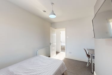 4 bed house, Ryde Avenue, Newland, Hull, HU51QA - Image 8